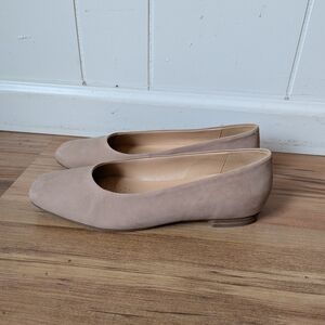 Trotters Beige Women's Loafers